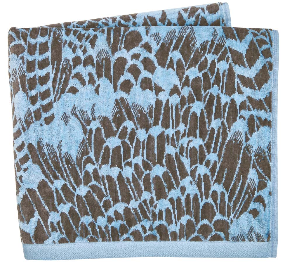 Feathers Charcoal Towel